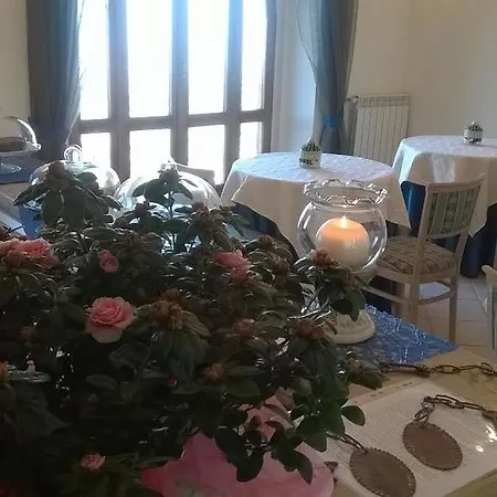 Dei Fantasmi Bed & Breakfast *